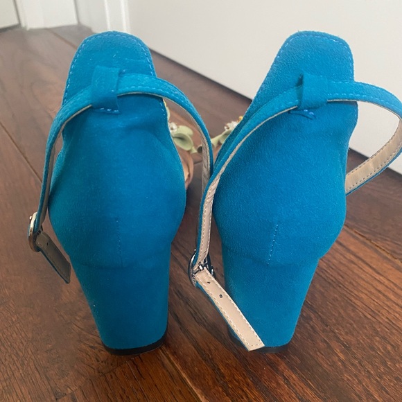 Floral block heels - Picture 3 of 3